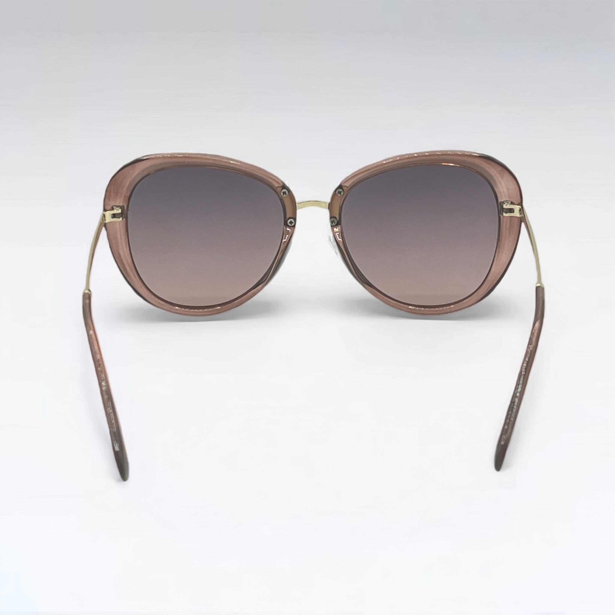 عینک-آفتابی-زنانه-پروانه-ای-فریم-شفاف-رنگ-نود-Nude-با-لنز-هایلایت-و-دسته-طلایی