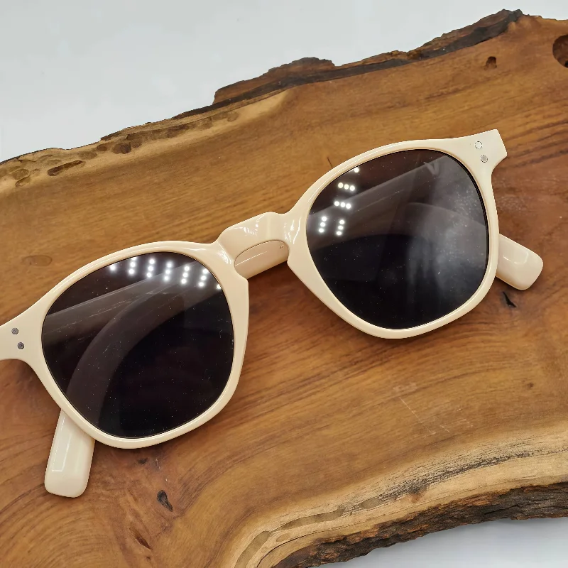 عینک-آفتابی-اسپرت-جنتل-مانستر-رنگ-نود