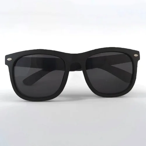 عینک-افتابی-کلاسیک-مدل-ویفرر