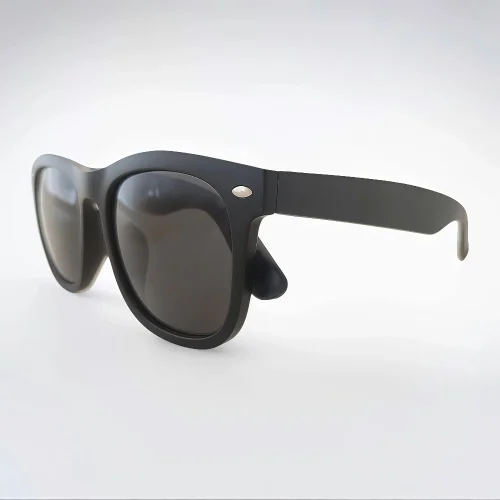 عینک افتابی کلاسیک مدل ویفرر